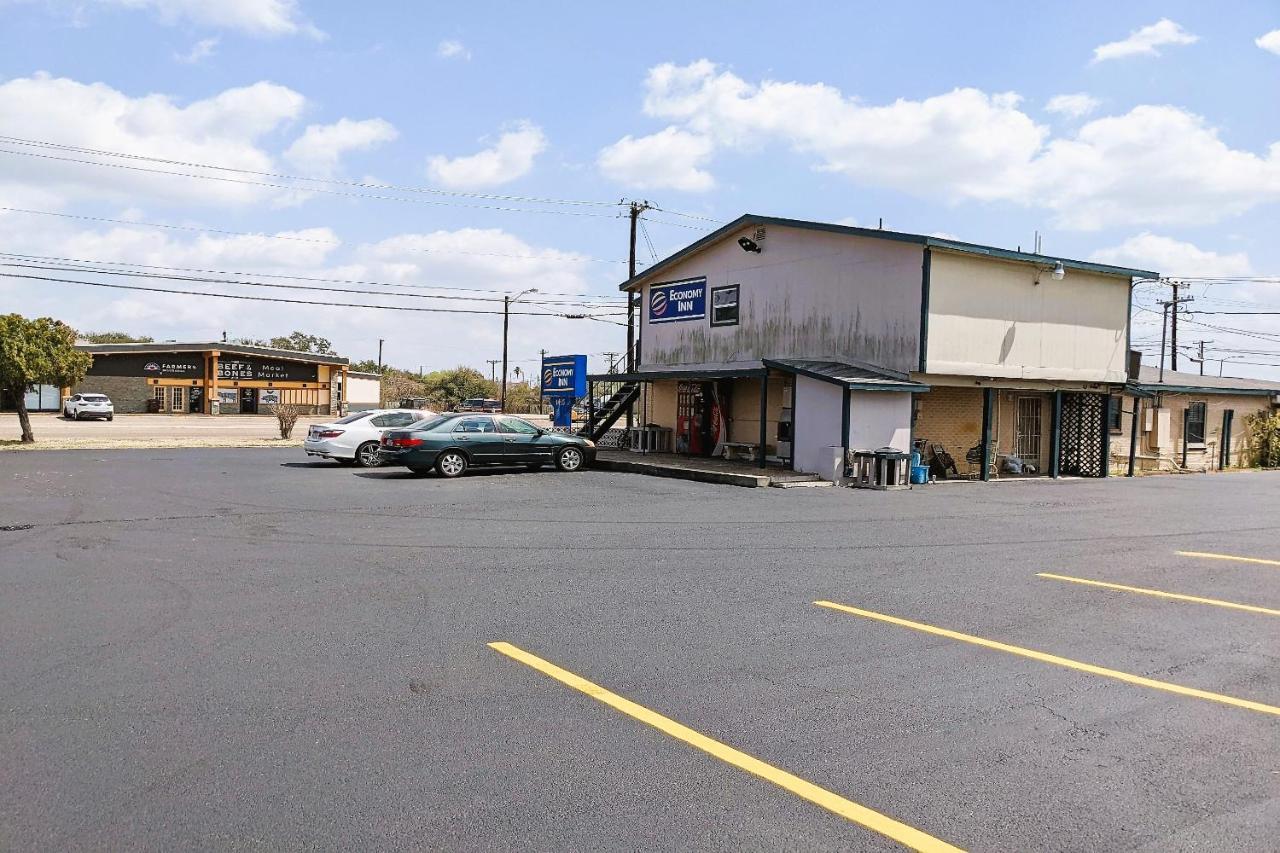 Economy Inn Kingsville Εξωτερικό φωτογραφία