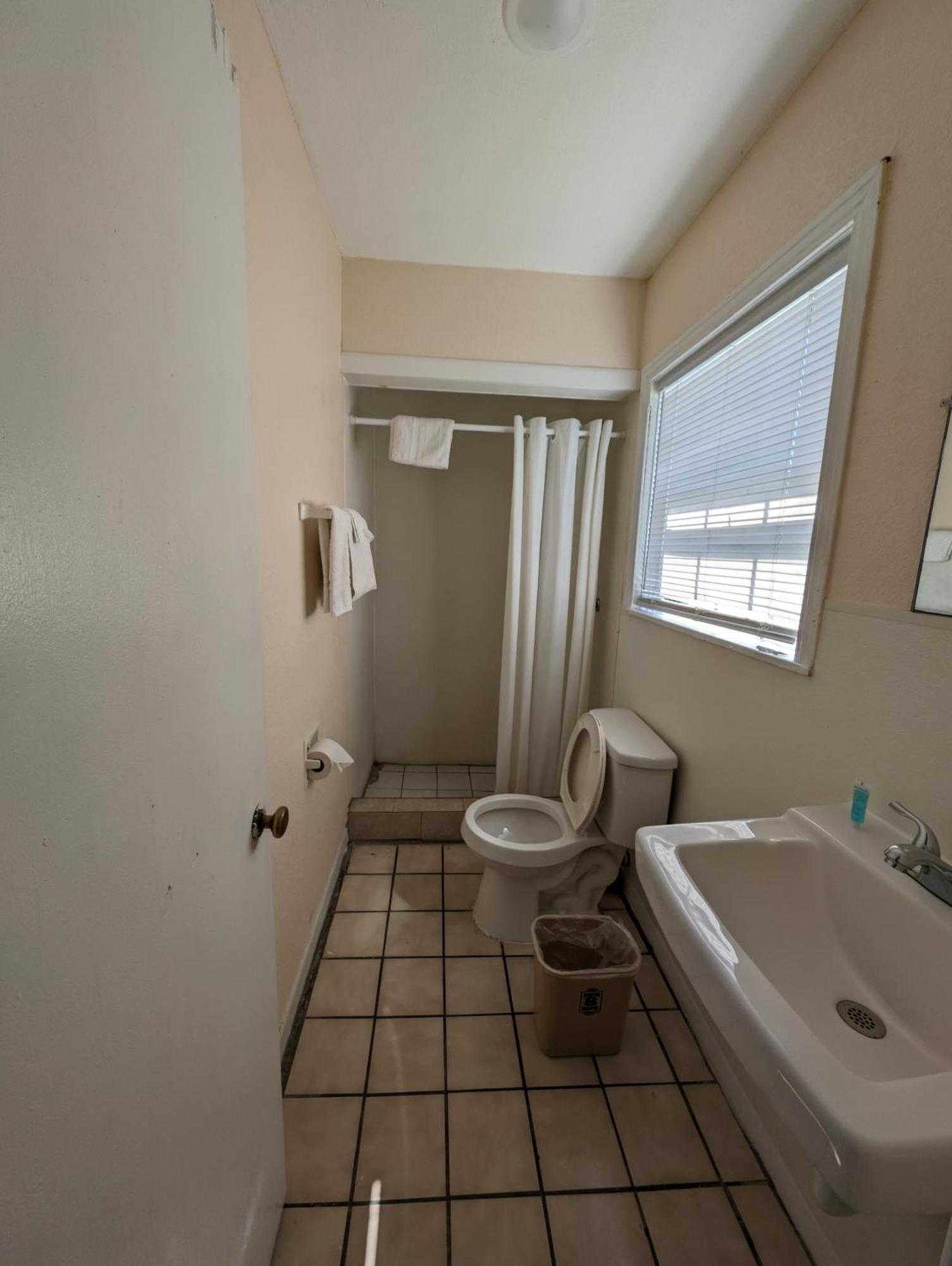 Economy Inn Kingsville Εξωτερικό φωτογραφία